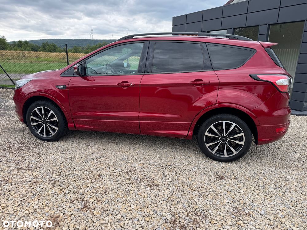 Ford Kuga 1.5 EcoBoost 2x4 ST-Line - 8