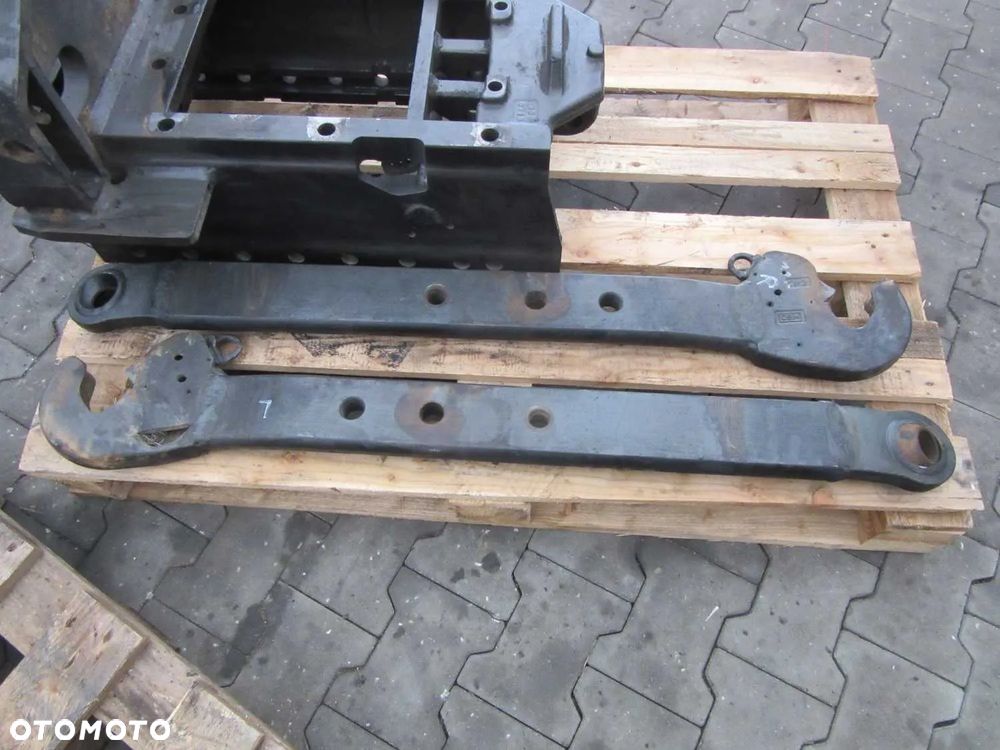 Dolne ramię lewe prawe Claas Arion 650 A36 - 1