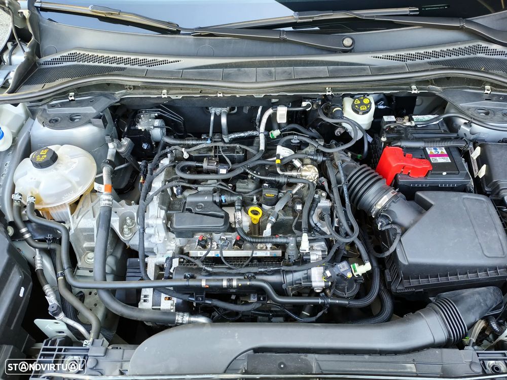 Ford Kuga 1.5 EcoBoost ST-Line - 47