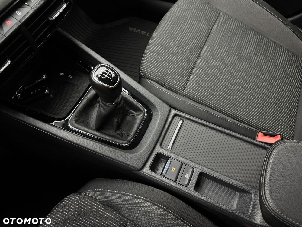 Skoda Octavia 2.0 TDI Ambition - 26
