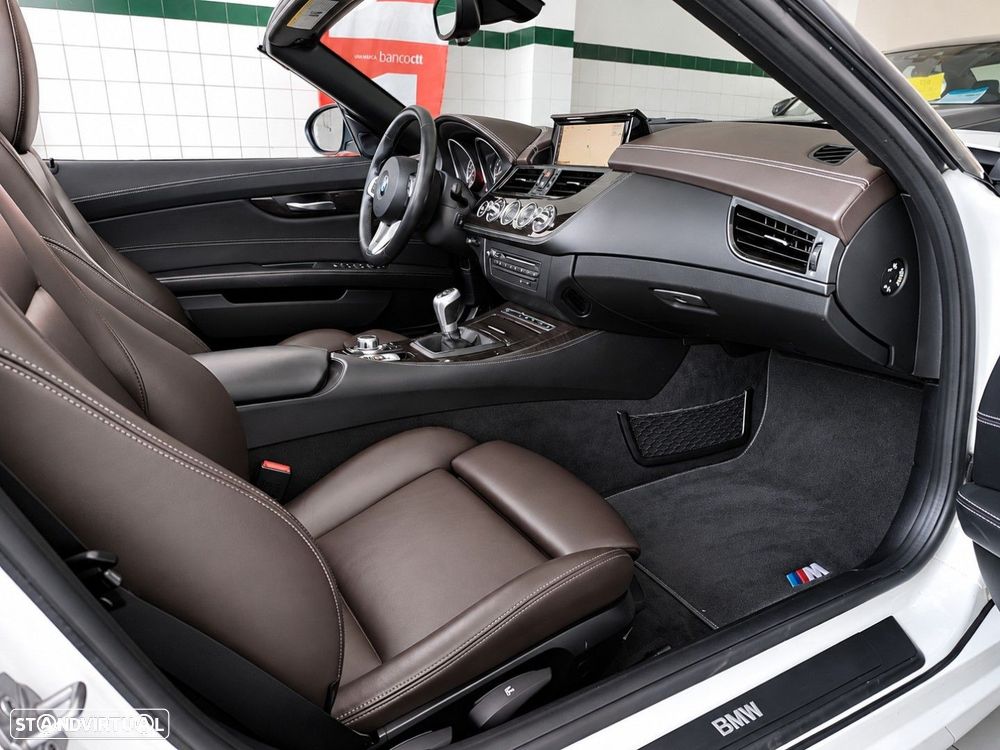 BMW Z4 20 i - 13