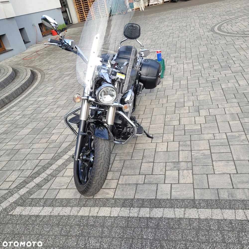 Yamaha Midnight Star - 2