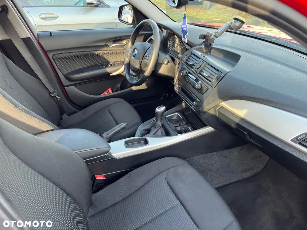 BMW Seria 1 118i Sport Line - 5