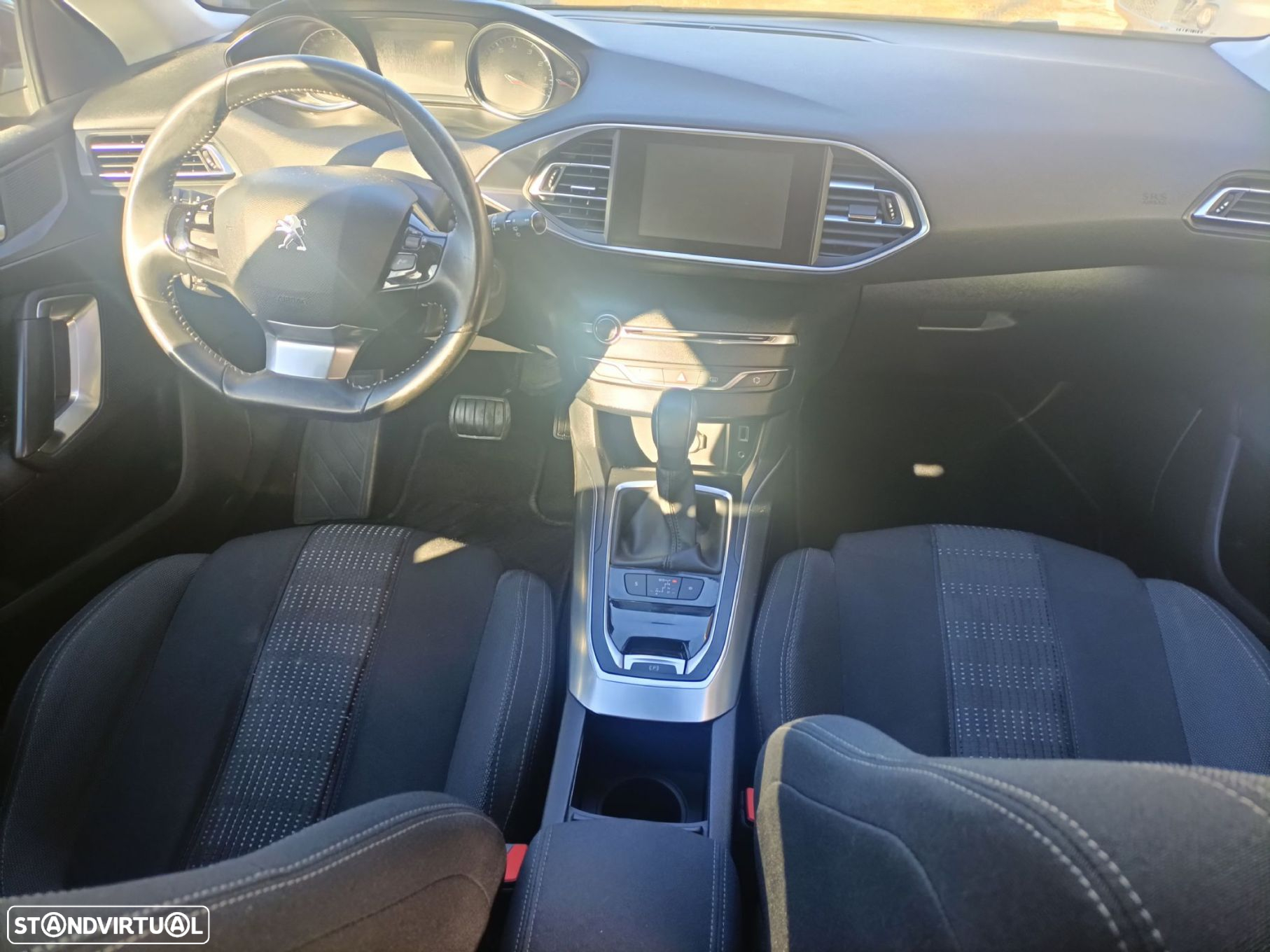 Peugeot 308 - 5