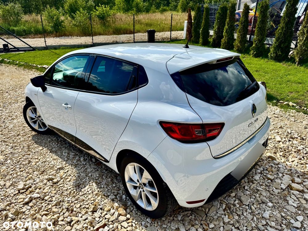 Renault Clio 0.9 Energy TCe Limited - 17