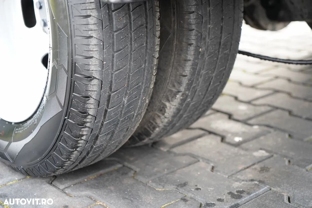 Iveco DAILY 35-140 / BASCULATOR / CU TRACȚIE MÂNĂ / DOUĂ TRACȚII / MANUAL / 6 LOCURI / - 22