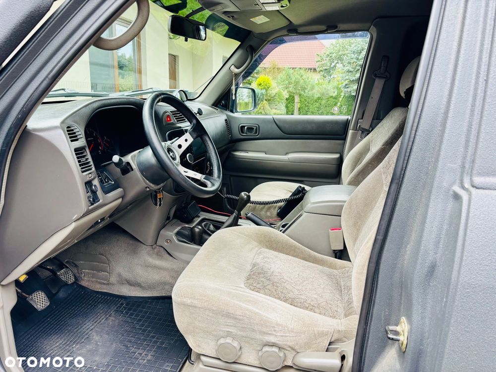 Nissan Patrol - 16