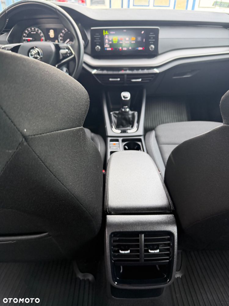 Skoda Octavia 2.0 TDI Ambition - 24