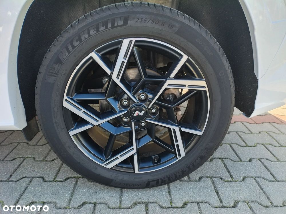 Hyundai Tucson 1.6 T-GDi HEV N-Line 2WD - 18
