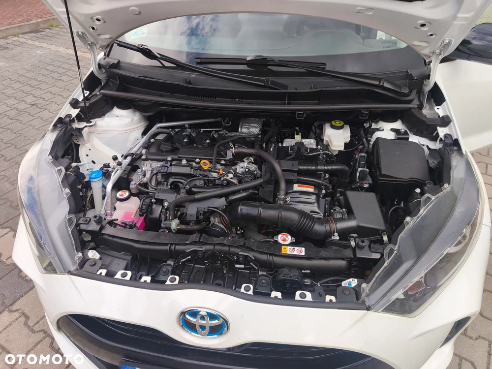 Toyota Yaris - 8