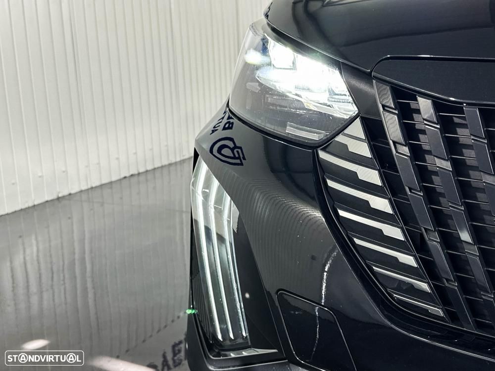 Peugeot e-2008 54 kWh GT - 13