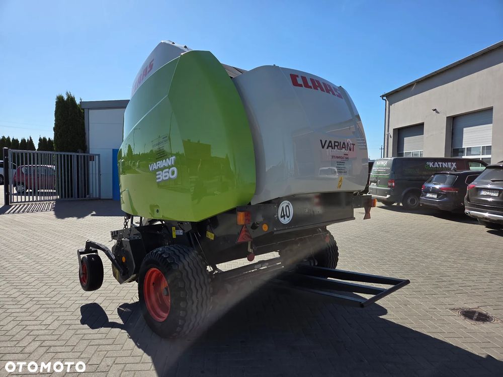 Claas Variant 360 - 3