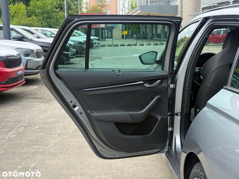Skoda Octavia 1.5 TSI mHEV Sportline DSG - 13