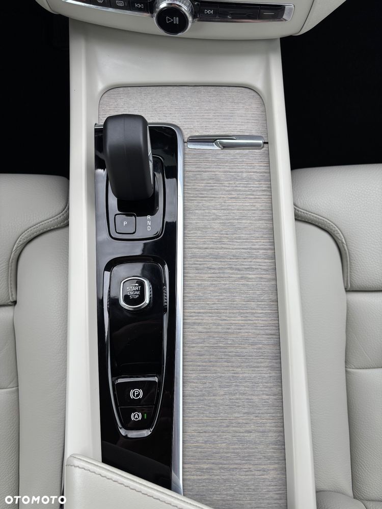 Volvo XC 60 B4 D Geartronic Inscription - 19