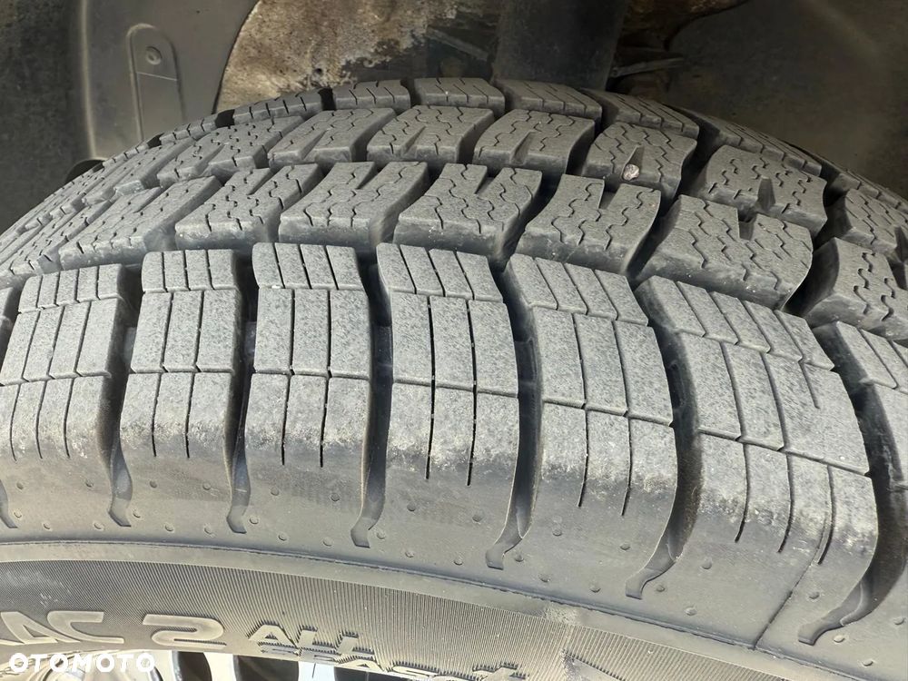 MAN TGE 3.140 FURGON L4H3 - 13