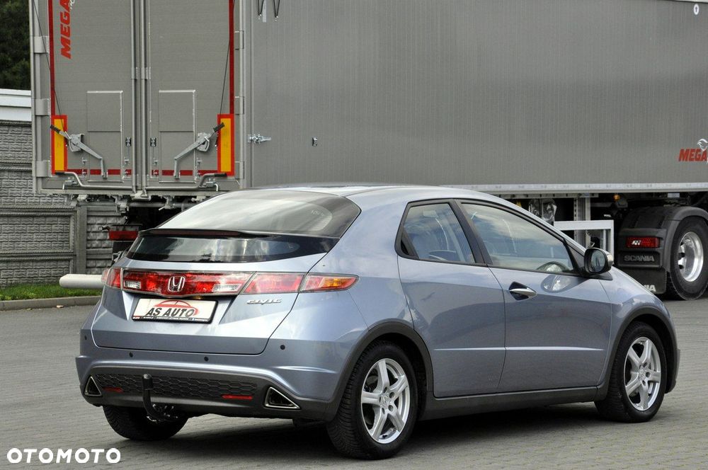 Honda Civic 1.8i-VTEC Automatik Sport - 30