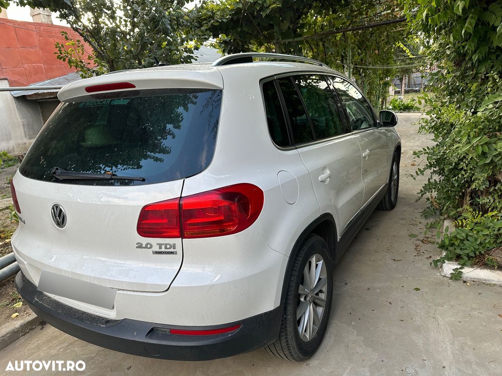 Volkswagen Tiguan - 8