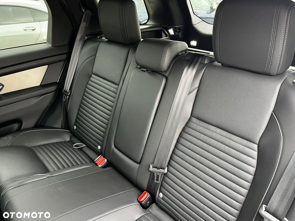 Land Rover Discovery Sport 2.0 D165 mHEV Dynamic SE - 14