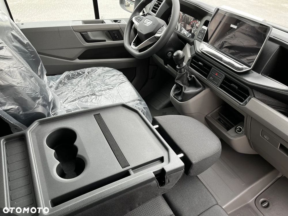 MAN TGE 3.180 4X2F SB - 15