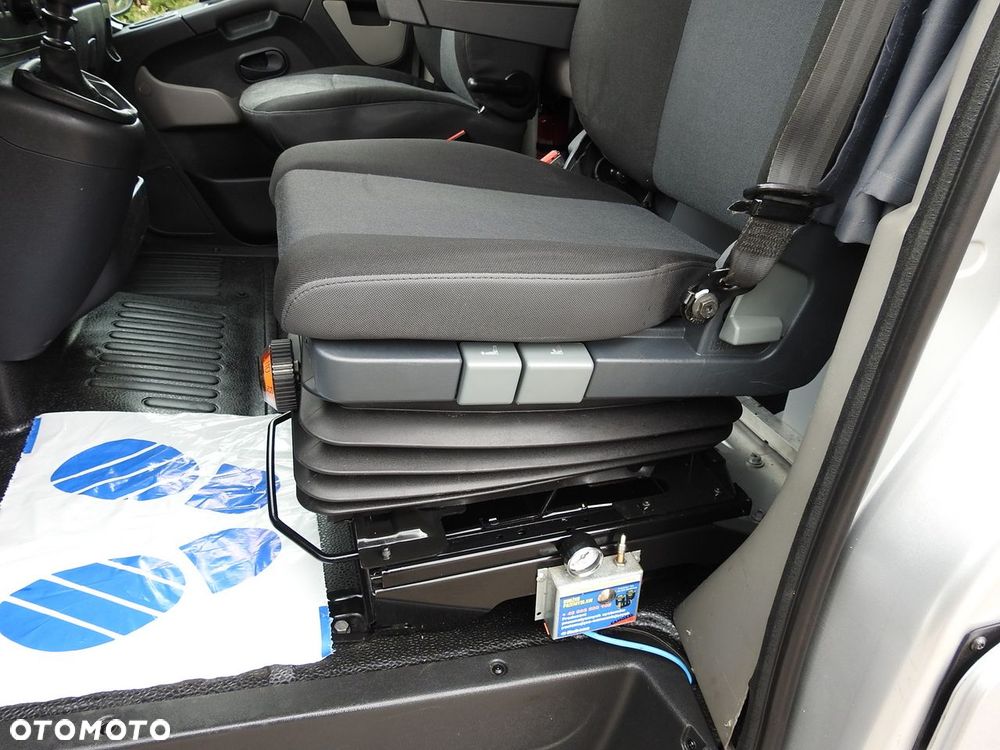 Renault MASTER PLANDEKA 8 PALET WEBASTO TEMPOMAT NAWIGACJA KLIMATYZACJA PNEUMATYKA  170KM - 28