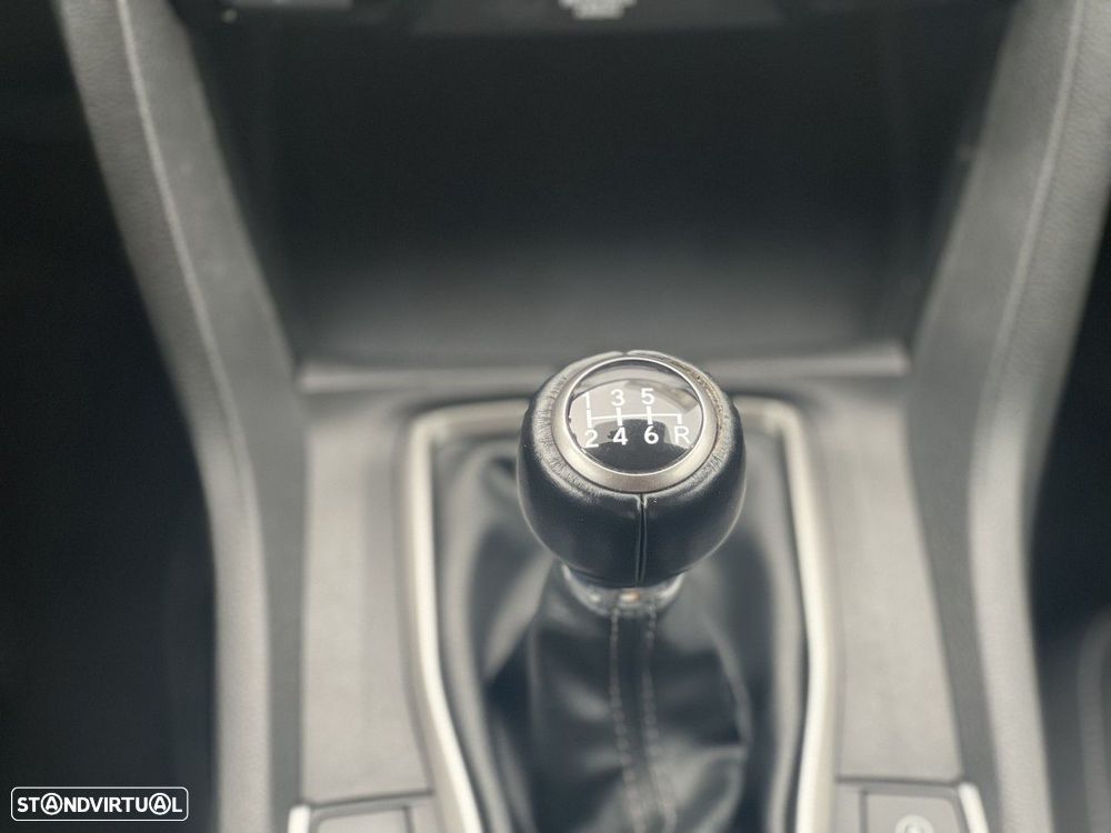 Honda Civic 1.0 i-VTEC Elegance - 17