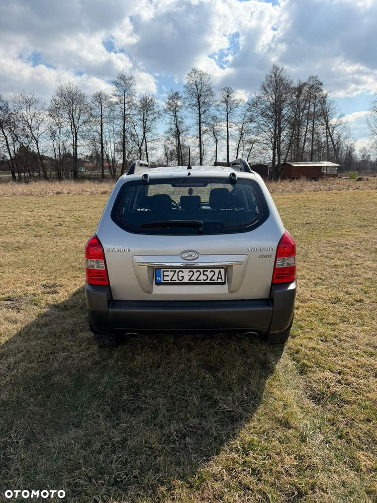 Hyundai Tucson 2.0 CRDi VGT 2WD GLS - 4