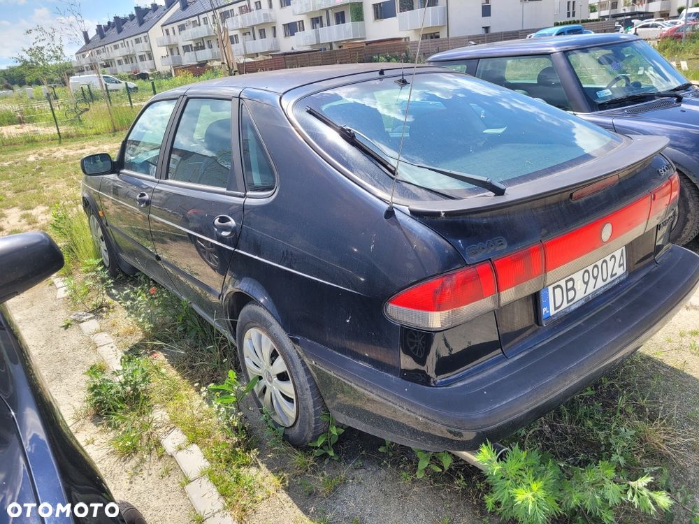 Saab 900 - 5