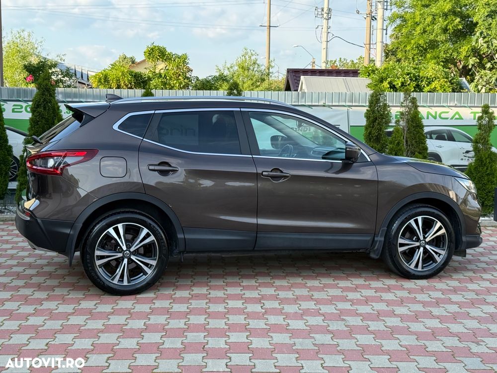 Nissan Qashqai 1.3 DIG-T DCT N-CONNECTA - 13
