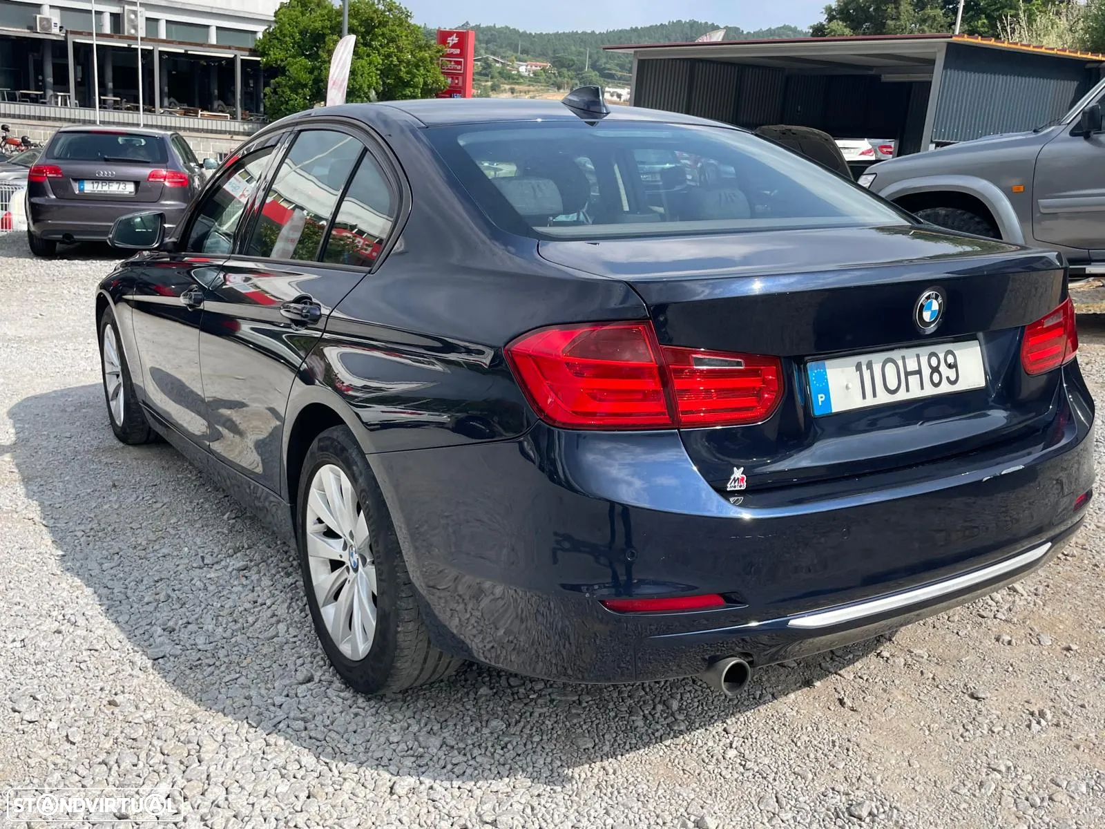 BMW 320 d xDrive Auto Line Luxury - 10
