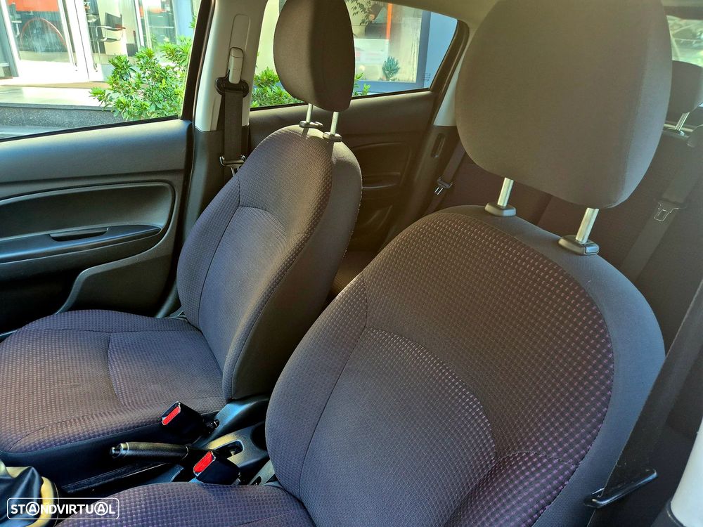 Mitsubishi Space Star 1.2 Intense ClearTec - 33