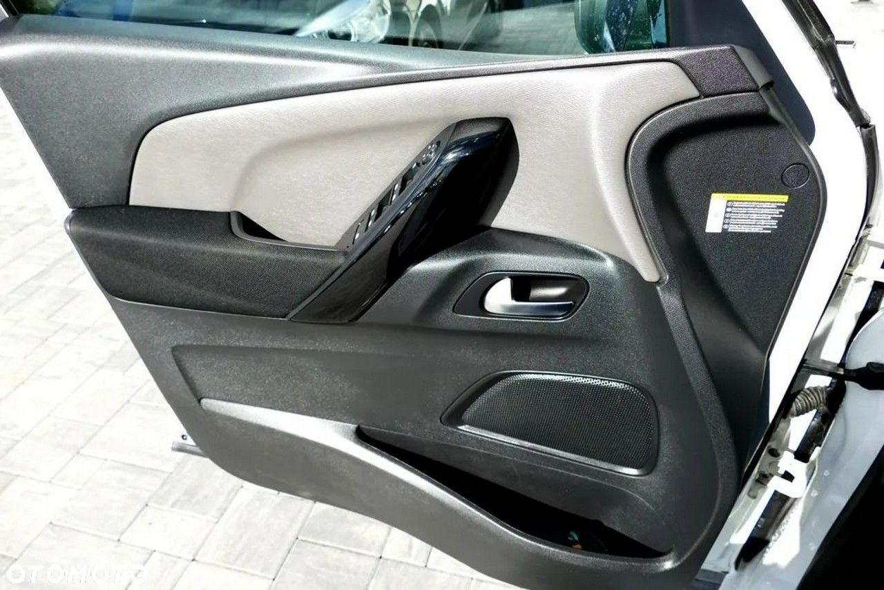 Citroën C4 SpaceTourer 1.6 BlueHDi Shine S&S EAT6 - 20