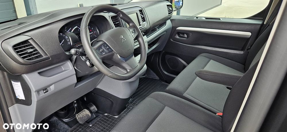 Peugeot EXPERT - 13
