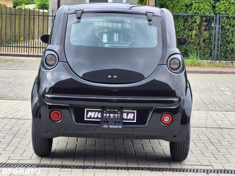 Microcar DUE - 17