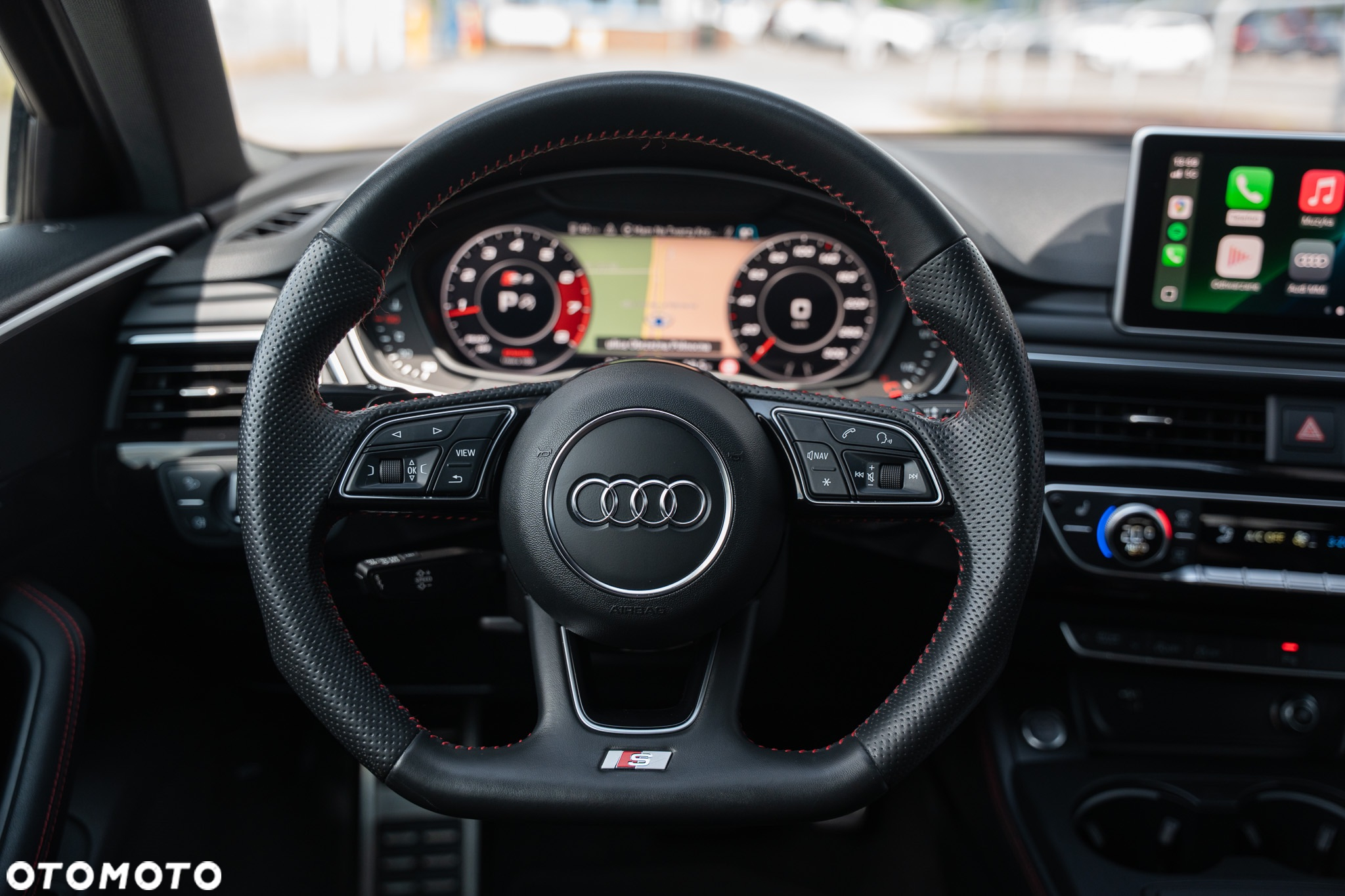 Audi A4 Avant 2.0 TFSI ultra S tronic - 28