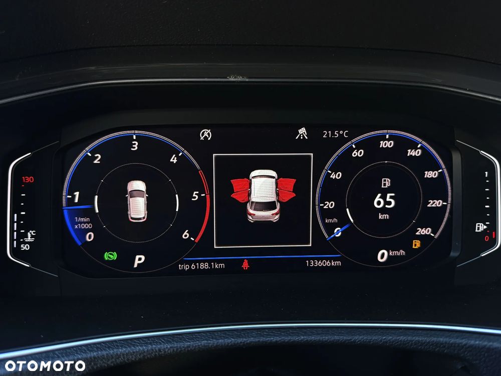 Volkswagen T-Roc 2.0 TDI SCR DSG Life - 24