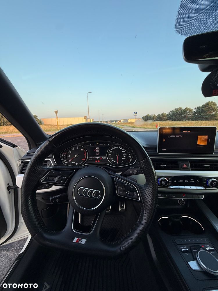 Audi A4 Limousine 2.0 TFSI Quattro S tronic - 12