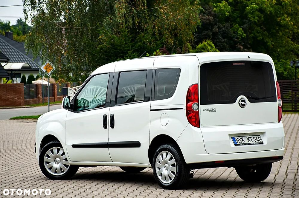 Opel Combo Tour 1.4 Cosmo - 20