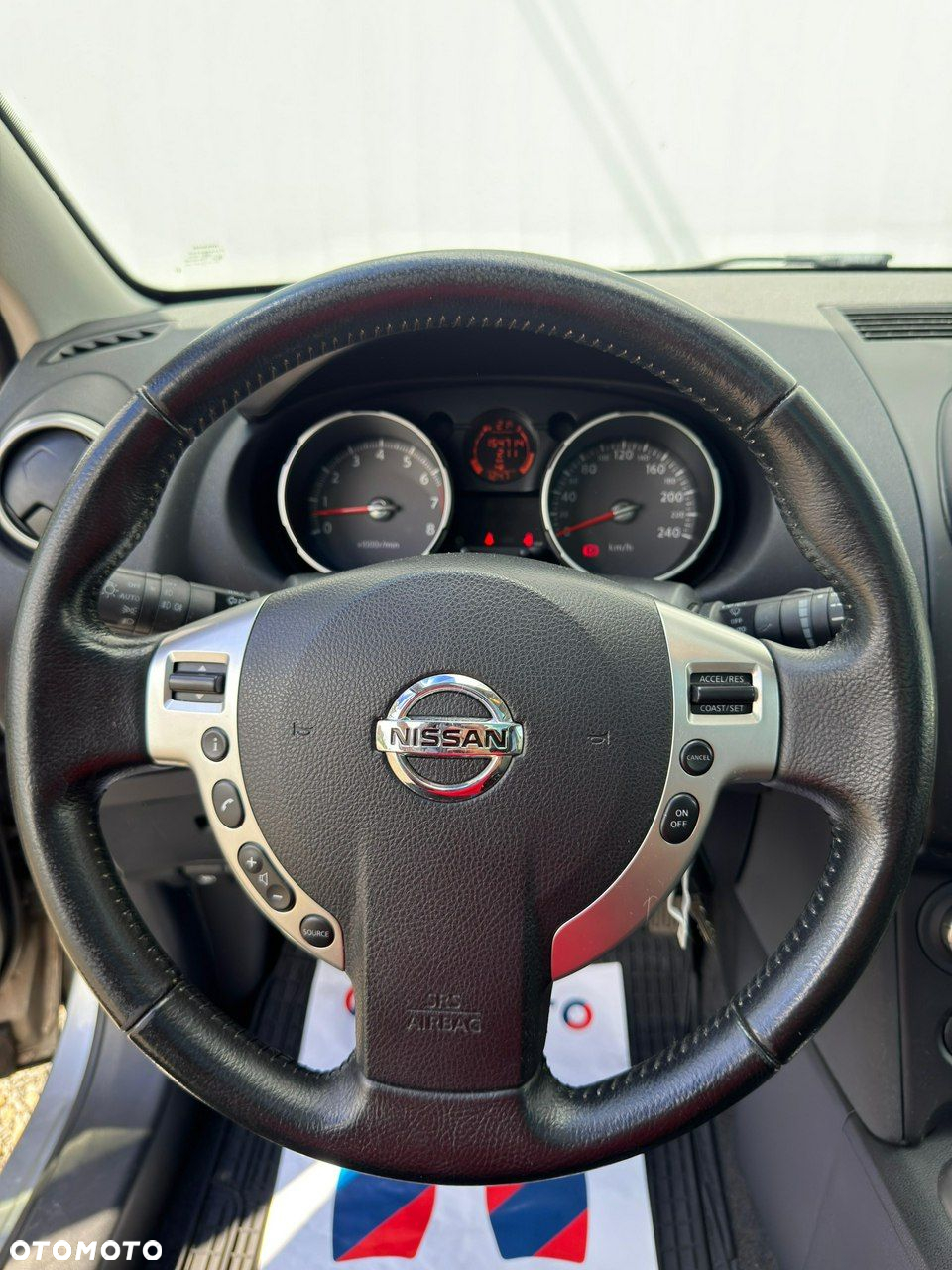 Nissan Qashqai - 30