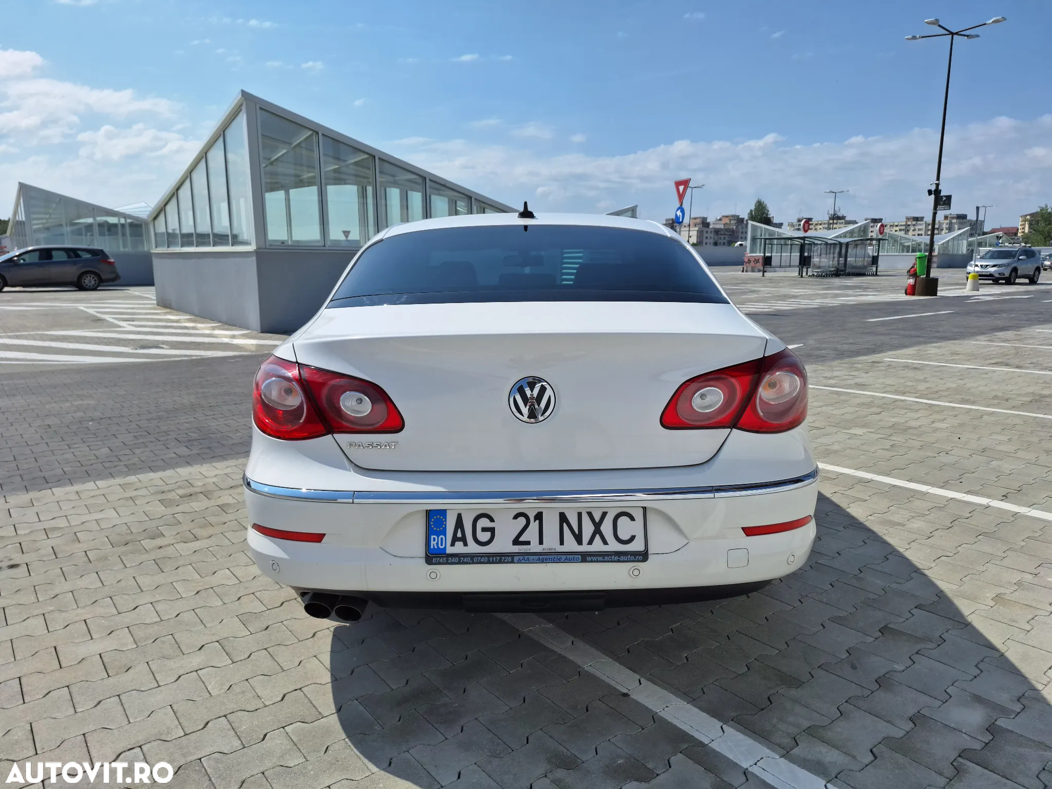 Volkswagen Passat CC 2.0 TDI DSG - 11