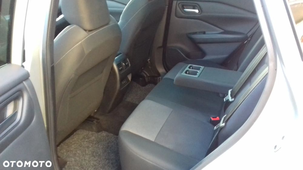 Nissan Qashqai 1.3 DIG-T N-Connecta - 13