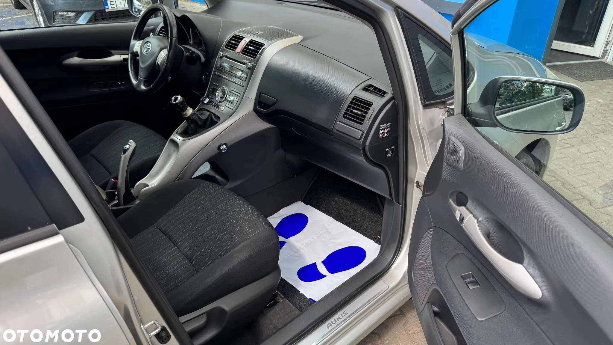 Toyota Auris 1.6 VVT-i Prestige - 10