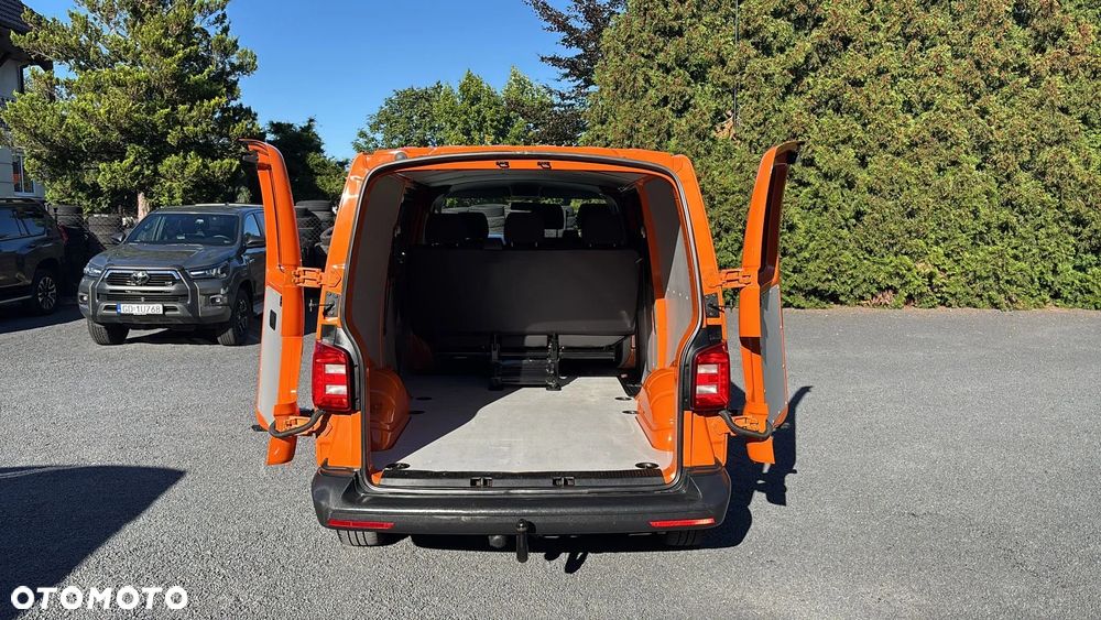 Volkswagen Transporter - 7