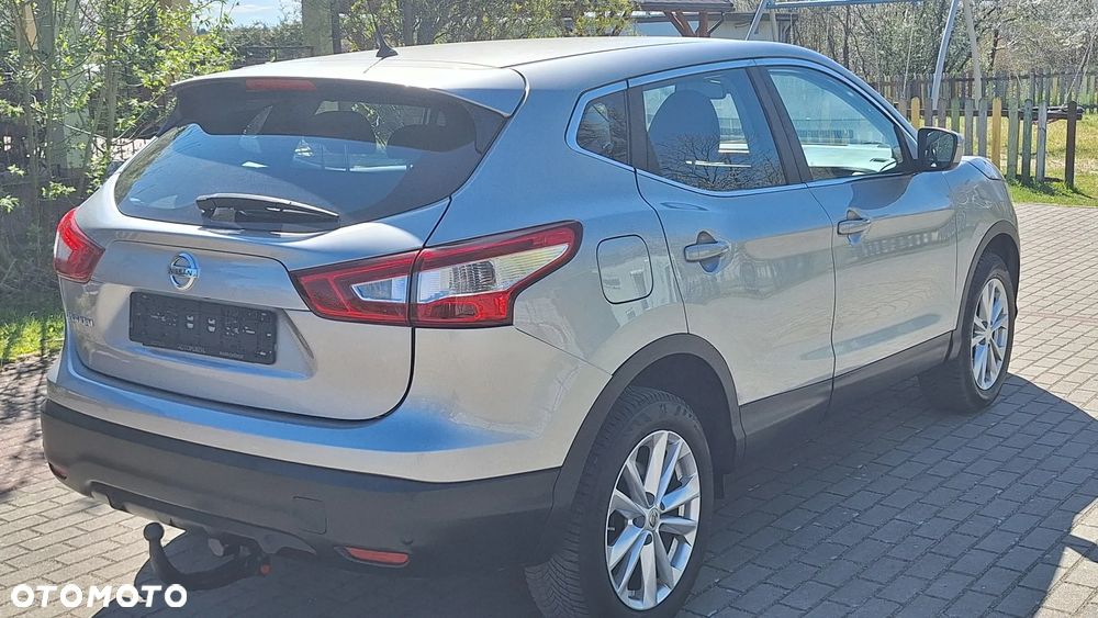 Nissan Qashqai 1.2 DIG-T 360 - 8