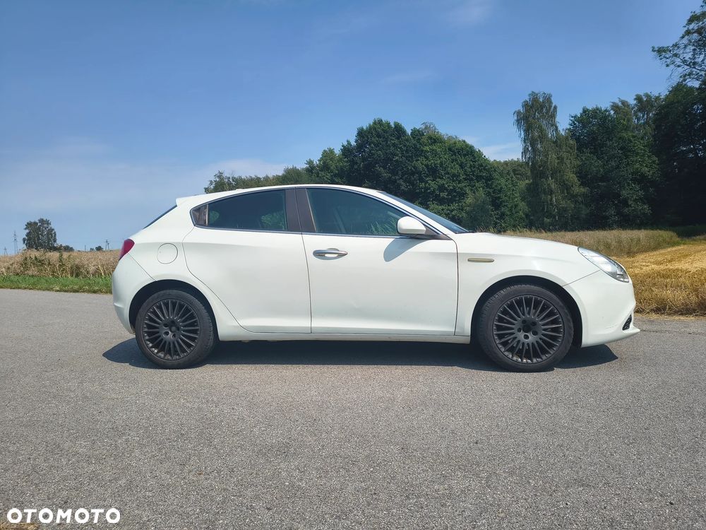 Alfa Romeo Giulietta 1.4 TB MultiAir Distinctive - 3