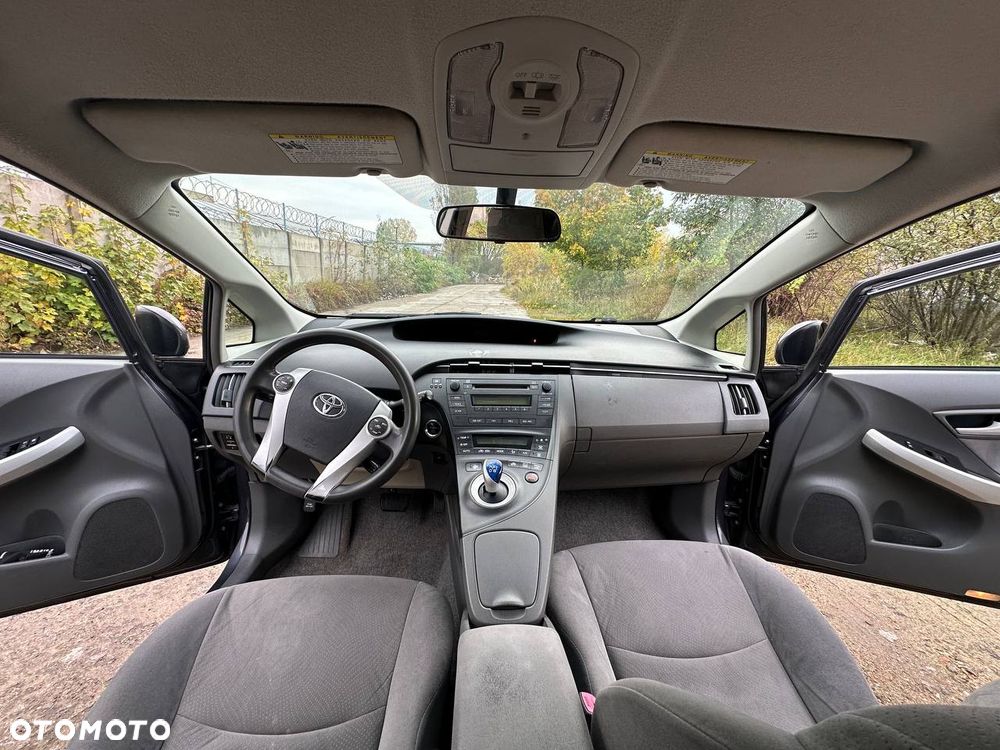 Toyota Prius 1.8 HSD Active - 11
