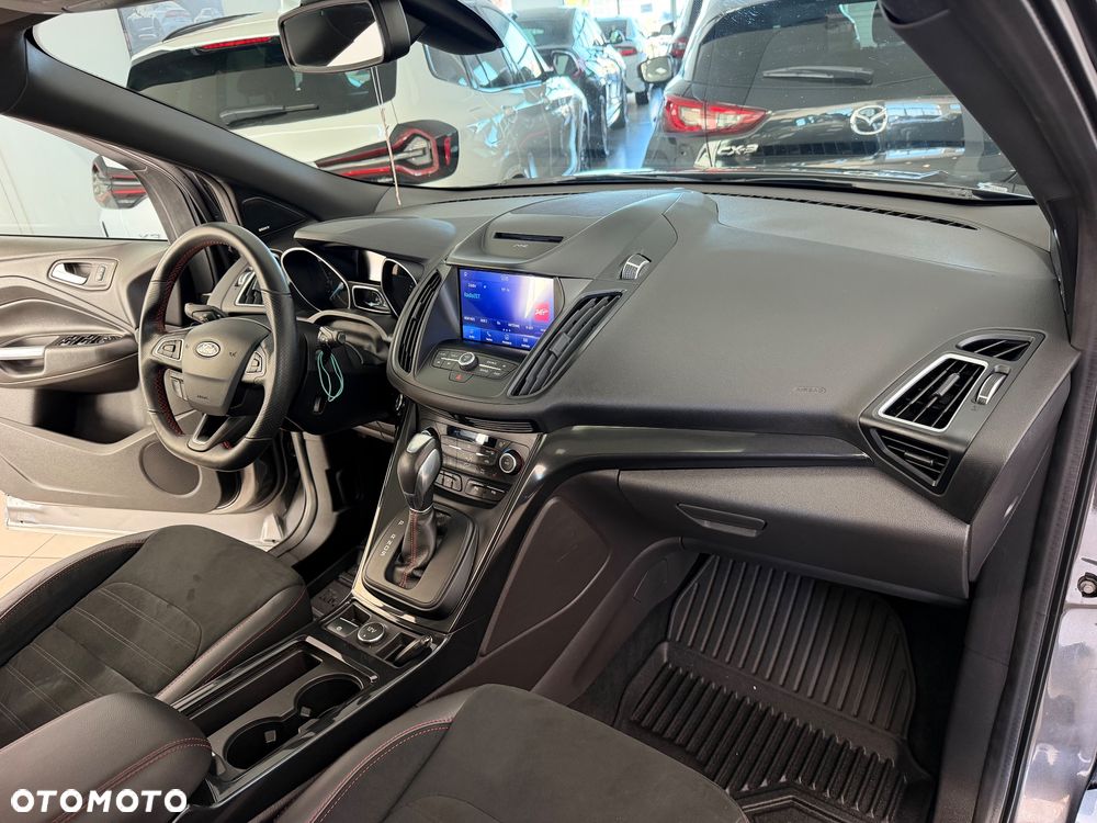Ford Kuga 2.0 TDCi AWD ST-Line Black - 38