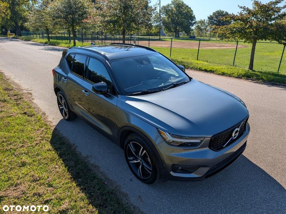 Volvo XC 40 - 26