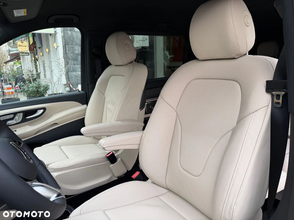 Mercedes-Benz Klasa V 300 d Extralang 9G-TRONIC Edition - 14