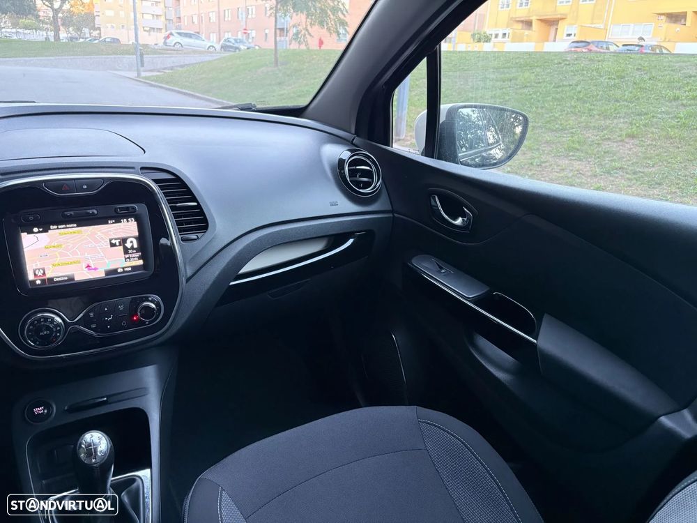 Renault Captur 0.9 TCE Exclusive - 10