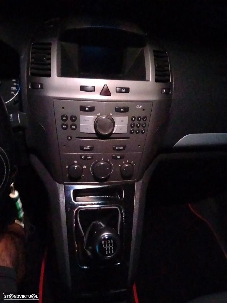 Opel Zafira Life ver-1-9-cdti-enjoy - 4